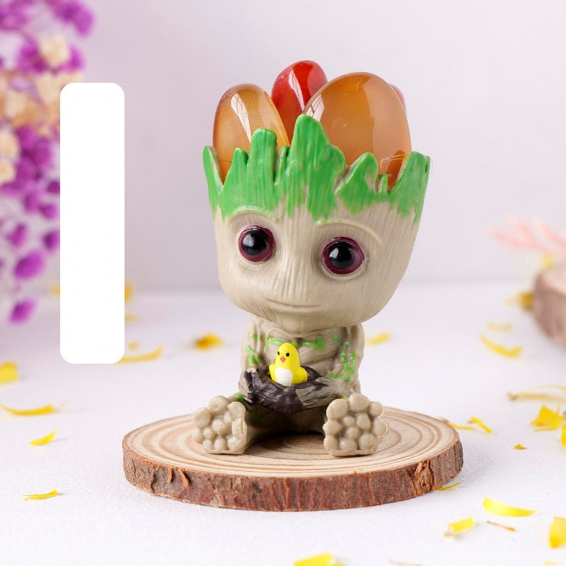 RYS Groot hand-made ornaments made of natural crystals and precious stones