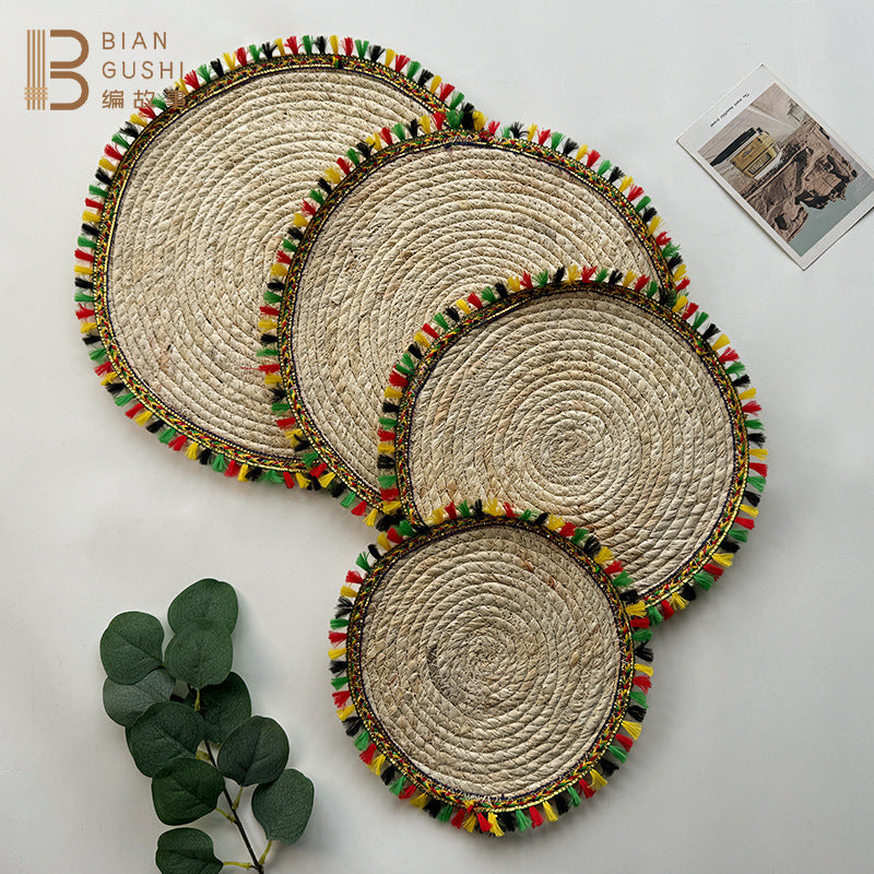BGS Country Style Handwoven Corn Husk Insulated Placemats with Colorful Tassels, 25-35cm (9.8-13.8in) Diameter, 2-Pack