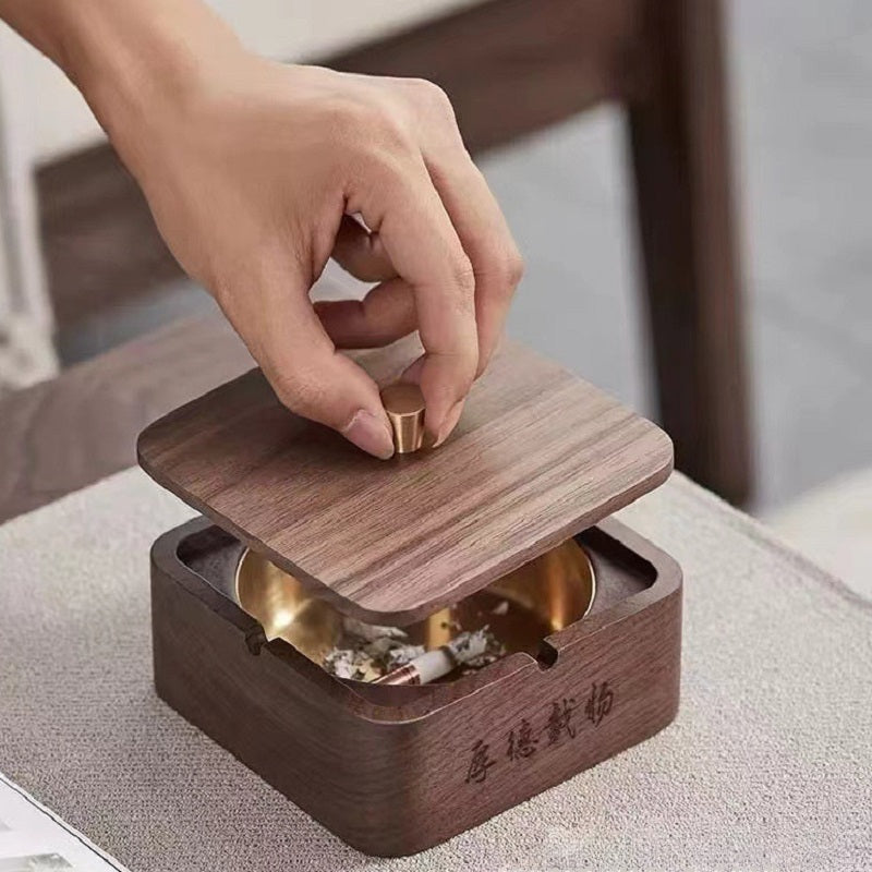 YZBZ Walnut ashtray with lid to prevent fly ash, stainless steel gold-plated liner, suitable for home and office