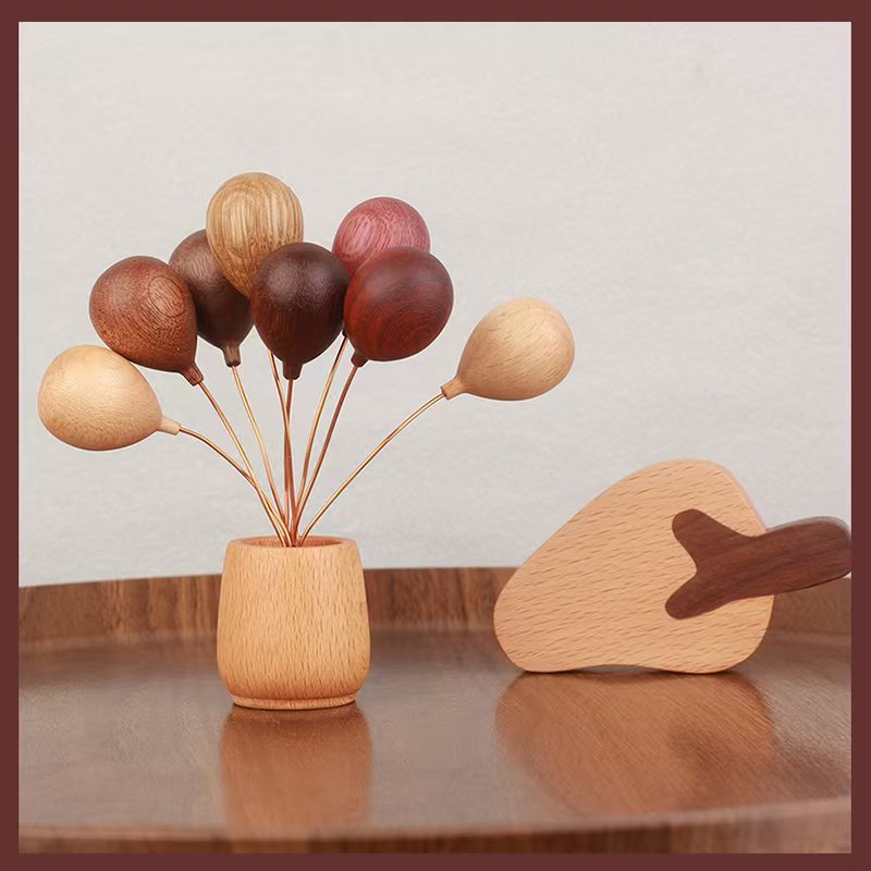 VKXK Wooden balloon figurines, car figurines, handmade