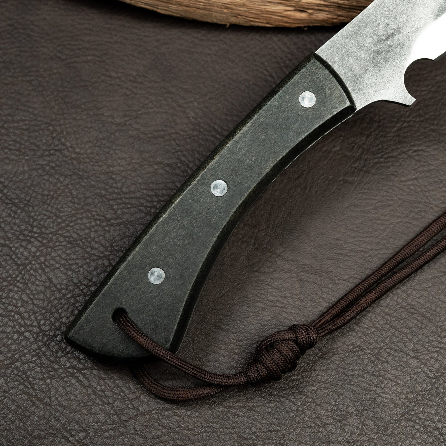HFD Purely hand-forged outdoor camping machete, bone cutting knife, logging knife, thick bone knife，includes leather case