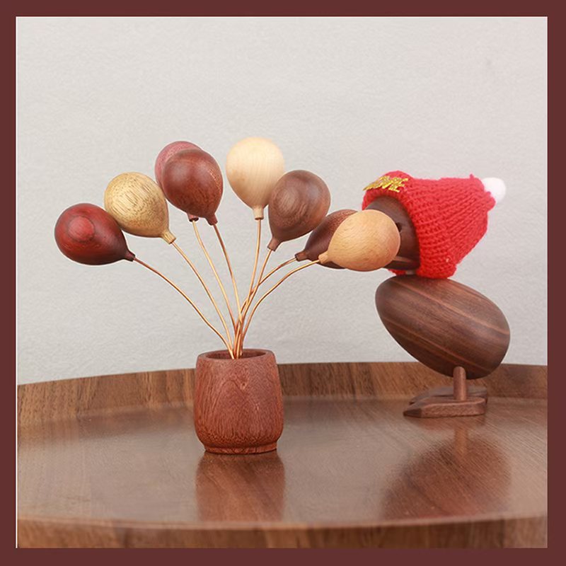 VKXK Wooden balloon figurines, car figurines, handmade