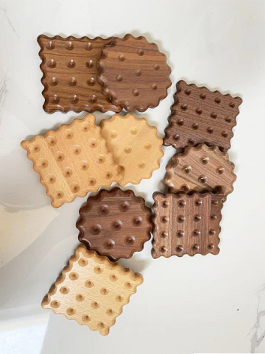 XMT Creative biscuit solid wood coaster, black walnut/beech, 2 pieces