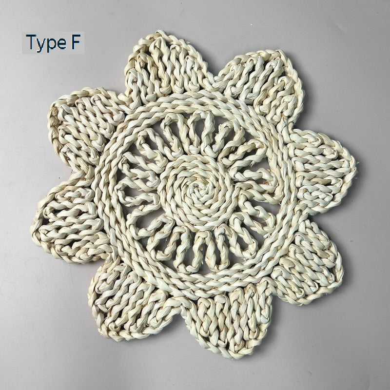 BGS corn fur woven placemat, creative flower-shaped woven heat insulation pad, diameter 9.8/11.8/13/15 inches, 9 styles